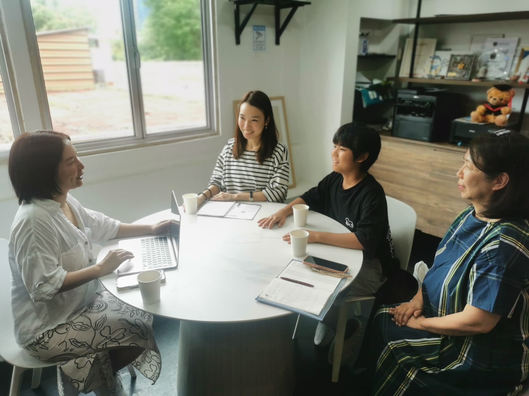 Hwa Chongインターナショナルご入学！Rihitoさんがオフィス来訪